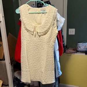 Elegant Cream Sleeveless Dress